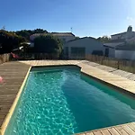 Holiday home Ile D Oleron Vertbois, Bois Piscine Et *