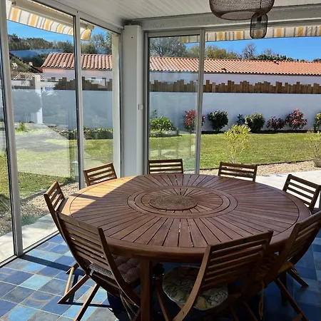 Ile D Oleron Vertbois, Bois Piscine Et Holiday home